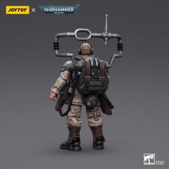 JoyToy JT7912 1/18 Warhammer 40,000 Astra Militarum Cadian Command Squad Veteran with Master Vox