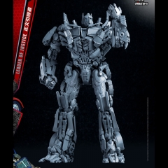 Preorder - Unique Toys UT R-10 Justice Leader